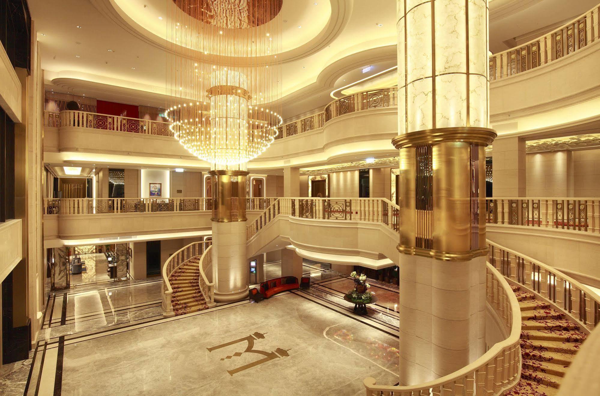 Grand Mayfull Taipei Exterior photo